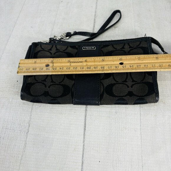 Coach Signature Jacquard Black Leather Trim 8"x4.5" Zip Pouch Wristlet Clutch - Picture 9 of 14